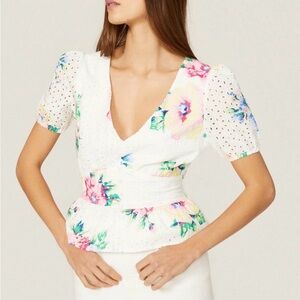 Slate & Willow White Floral Top